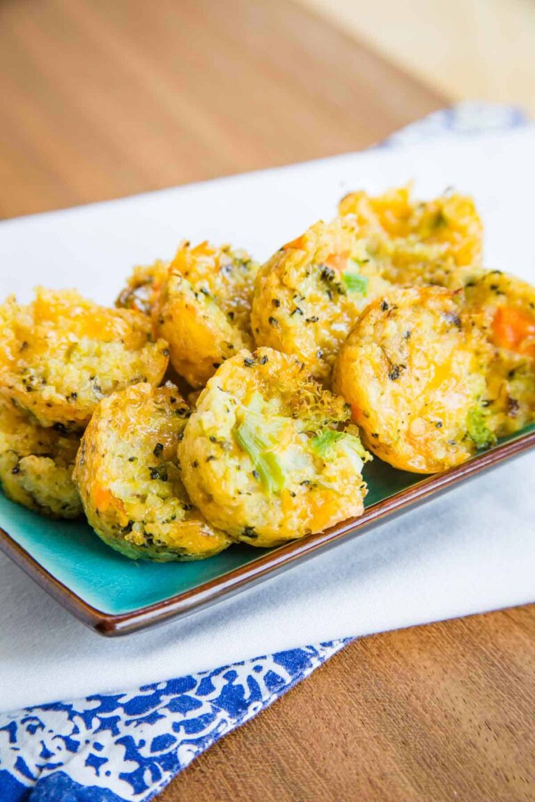 Cheesy Veggie Quinoa Bites